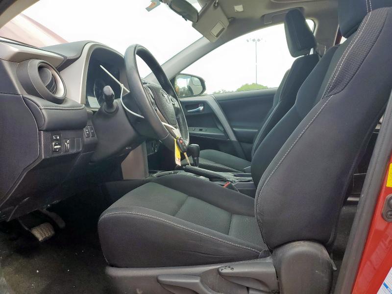 2T3RFREV8GW442349 - 2016 TOYOTA RAV4 XLE RED photo 7