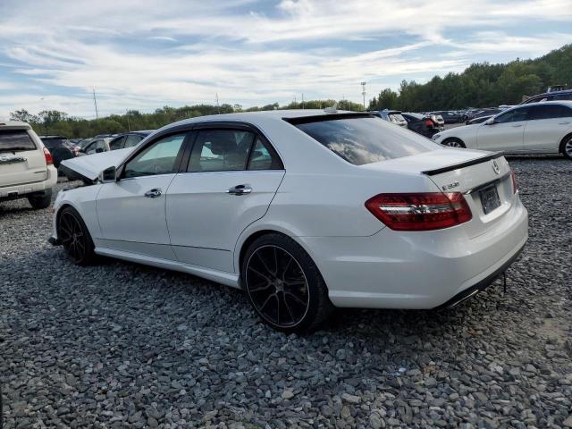 WDDHF8HB2BA273191 - 2011 MERCEDES-BENZ E 350 4MATIC WHITE photo 2