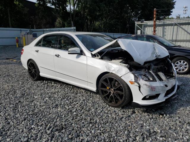 WDDHF8HB2BA273191 - 2011 MERCEDES-BENZ E 350 4MATIC WHITE photo 4