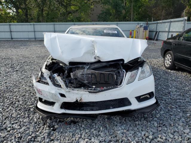 WDDHF8HB2BA273191 - 2011 MERCEDES-BENZ E 350 4MATIC WHITE photo 5