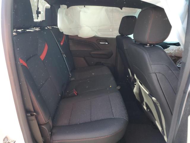 1GCPTDEK4P1219863 - 2023 CHEVROLET COLORADO Z71 WHITE photo 10