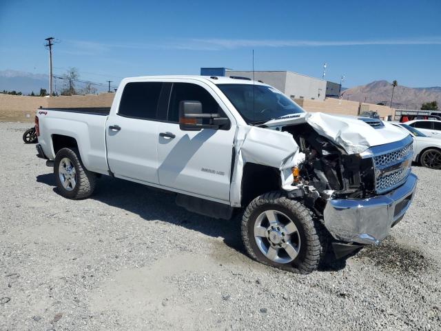 1GC1KREY4KF197160 - 2019 CHEVROLET SILVERADO K2500 HEAVY DUTY WHITE photo 4