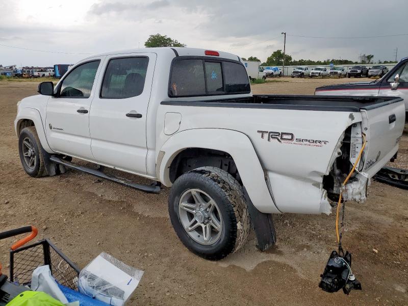 5TFJU4GN0DX032672 - 2013 TOYOTA TACOMA DOUBLE CAB PRERUNNER WHITE photo 2