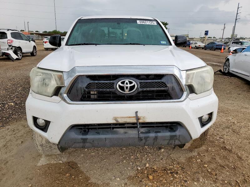 5TFJU4GN0DX032672 - 2013 TOYOTA TACOMA DOUBLE CAB PRERUNNER WHITE photo 5