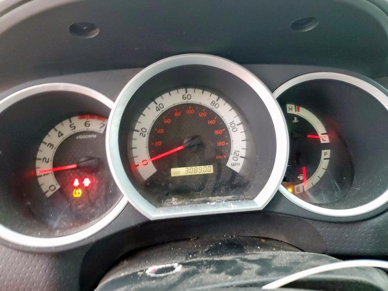 5TFJU4GN0DX032672 - 2013 TOYOTA TACOMA DOUBLE CAB PRERUNNER WHITE photo 9