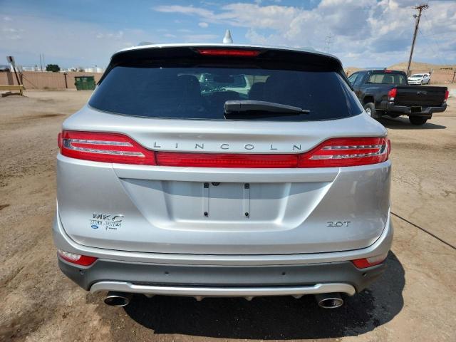 5LMCJ2C96HUL00557 - 2017 LINCOLN MKC SELECT SILVER photo 6