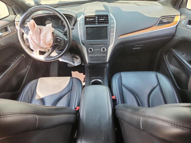 5LMCJ2C96HUL00557 - 2017 LINCOLN MKC SELECT SILVER photo 8