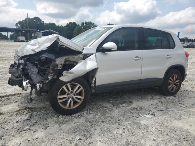 2013 VOLKSWAGEN TIGUAN S, 