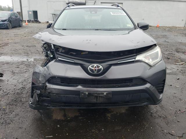 JTMBFREV2HJ706358 - 2017 TOYOTA RAV4 LE GRAY photo 5