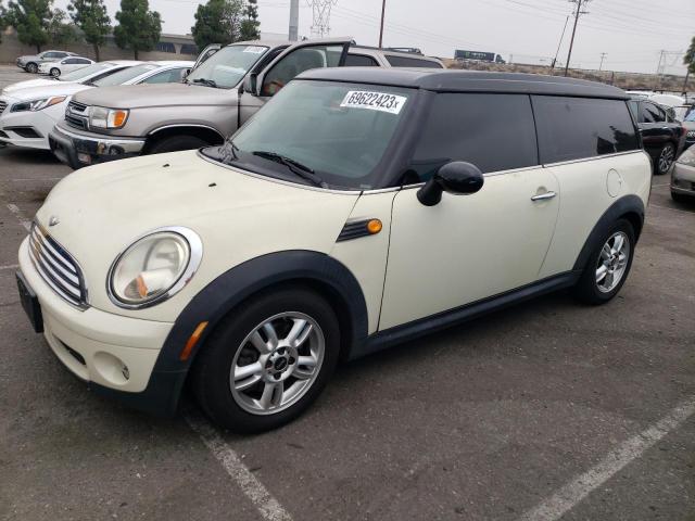 WMWML33518TN67570 - 2008 MINI COOPER CLUBMAN CREAM photo 1