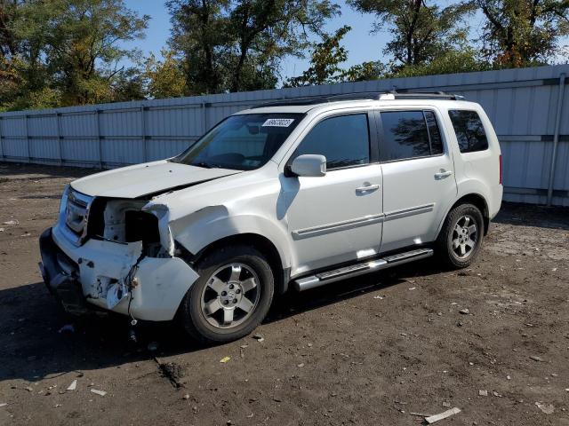 5FNYF4H92BB025319 - 2011 HONDA PILOT TOURING WHITE photo 1