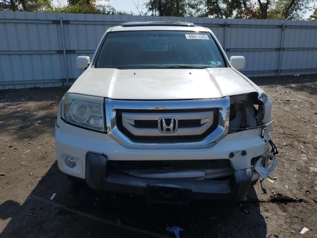 5FNYF4H92BB025319 - 2011 HONDA PILOT TOURING WHITE photo 5