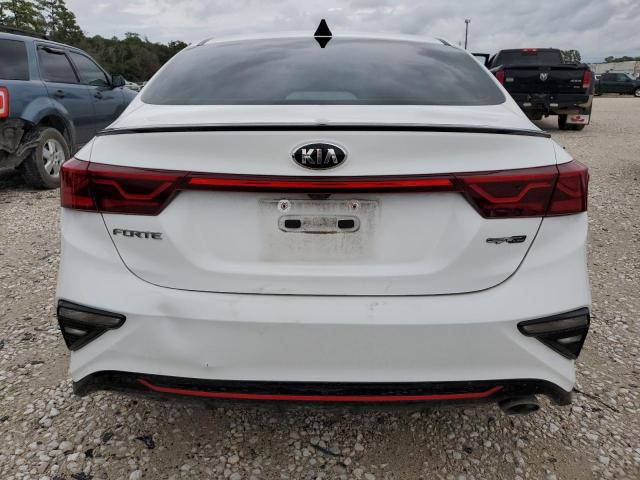 3KPF34AD6ME332158 - 2021 KIA FORTE GT LINE WHITE photo 6