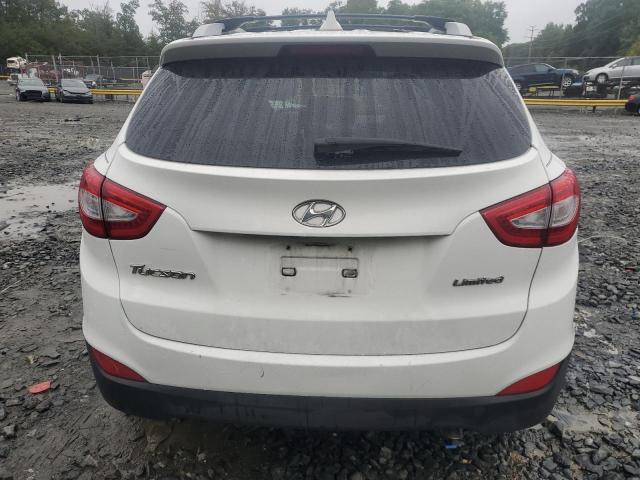 KM8JU3AG0FU978372 - 2015 HYUNDAI TUCSON LIMITED WHITE photo 6