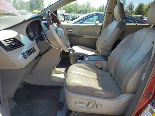 5TDDK3DC1ES092032 - 2014 TOYOTA SIENNA XLE Qırmızı foto 7