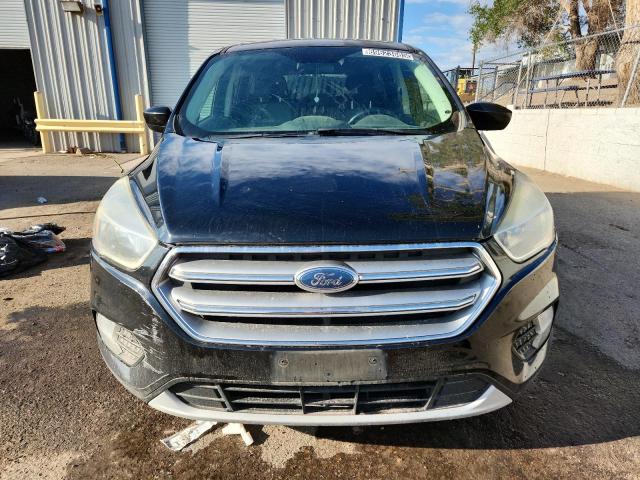 1FMCU9GDXHUE72995 - 2017 FORD ESCAPE SE შავი ფოტო 5