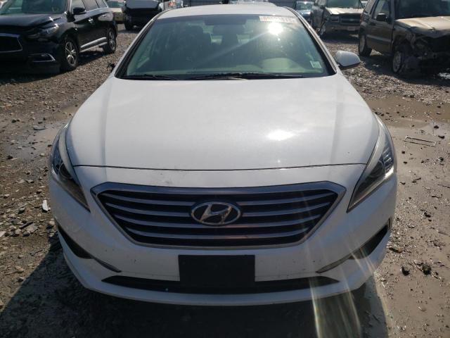 5NPE24AF6HH502438 - 2017 HYUNDAI SONATA SE WHITE photo 5