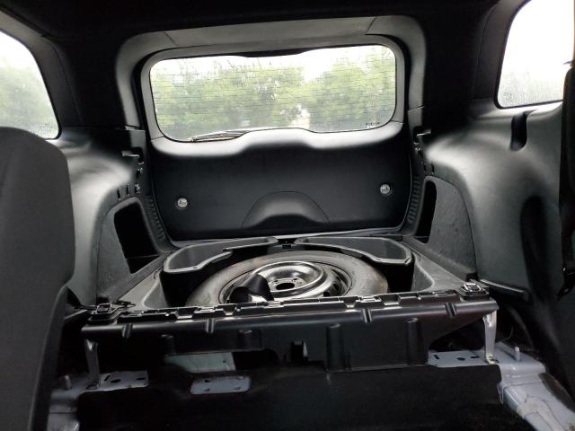 1C4RJEAG3KC675338 - 2019 JEP GRAND CHEROKEE LAREDO თეთრი ფოტო 10