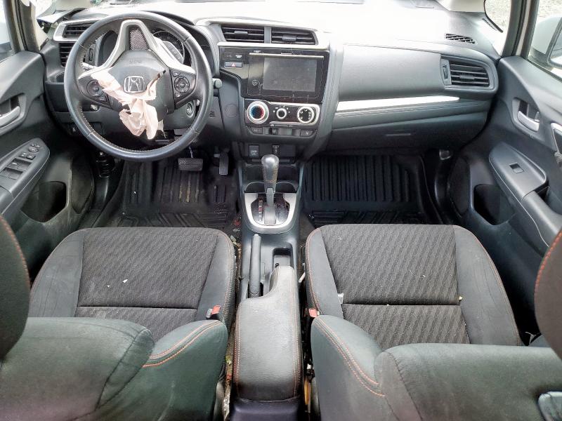 3HGGK5H60JM716847 - 2018 HONDA FIT SPORT Biały zdjęcie 8