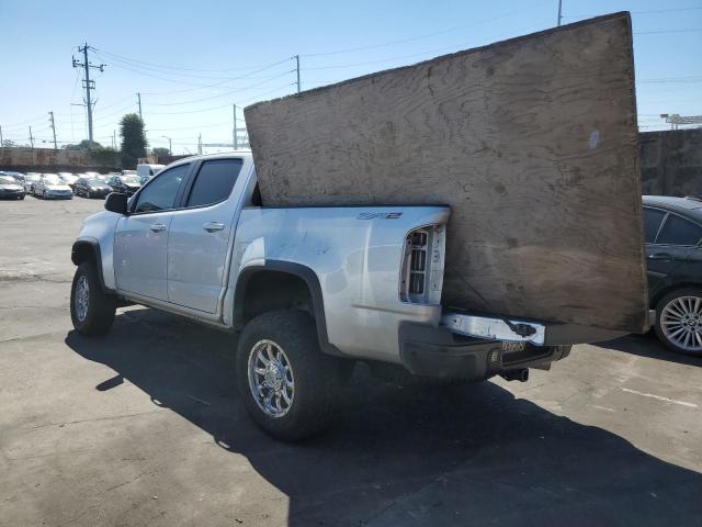 1GCPTEE13J1273028 - 2018 CHEVROLET COLORADO ZR2 SILVER photo 2