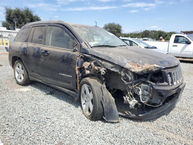 1C4NJCEA2ED890524 - 2014 JEEP COMPASS LATITUDE 灰色 照片 4