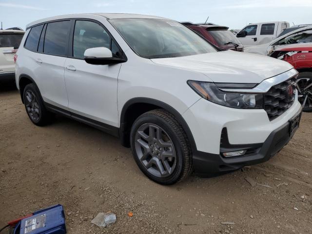 5FNYF8H57PB038112 - 2023 HONDA PASSPORT EXL WHITE photo 4
