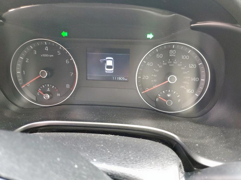 3KPF24AD9KE090997 - 2019 KIA FORTE FE Grafit foto 9