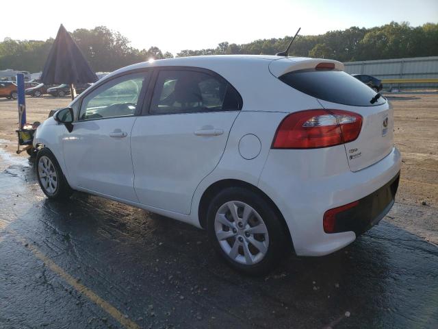 KNADM5A32G6666096 - 2016 KIA RIO LX WHITE photo 2