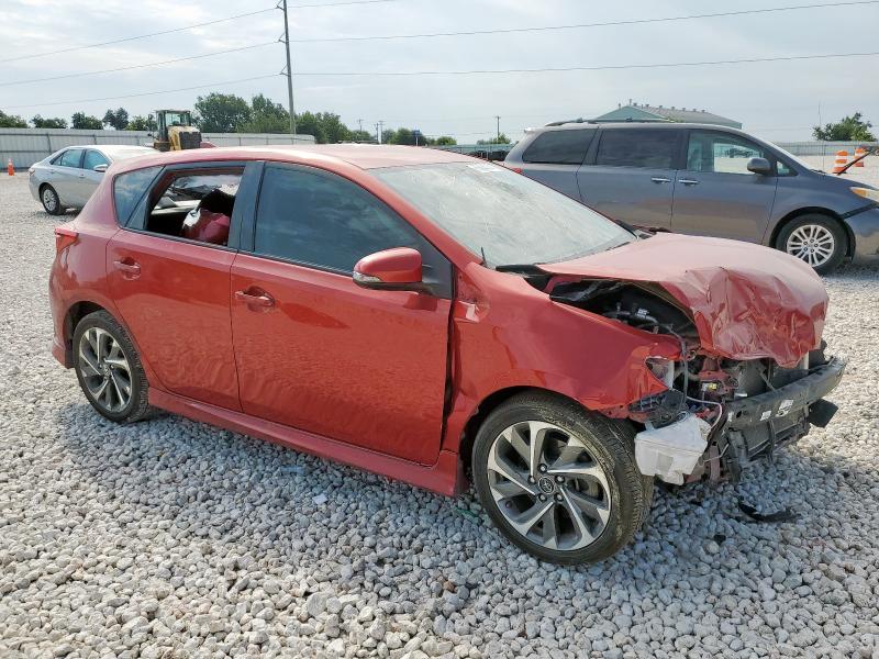 JTNKARJE7JJ572212 - 2018 TOYOTA COROLLA IM Красный фото 4