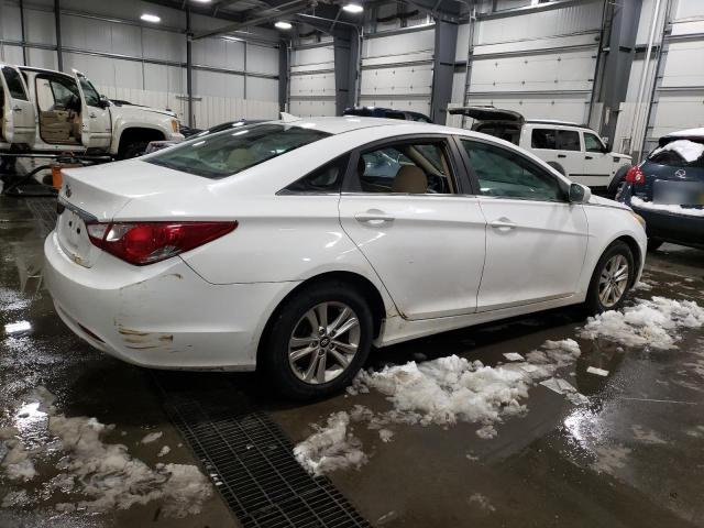 5NPEB4AC7CH444242 - 2012 HYUNDAI SONATA GLS WHITE photo 3