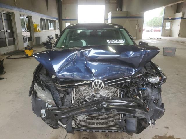 1VWAP7A33CC019529 - 2012 VOLKSWAGEN PASSAT S ლურჯი ფოტო 5