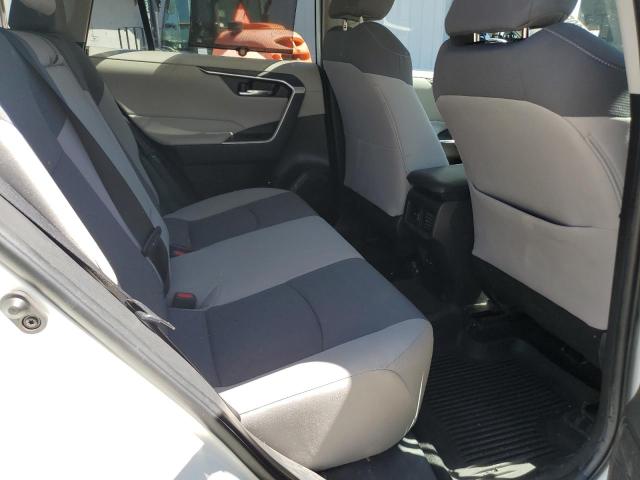 2T3P1RFV5NC283650 - 2022 TOYOTA RAV4 XLE WHITE photo 11