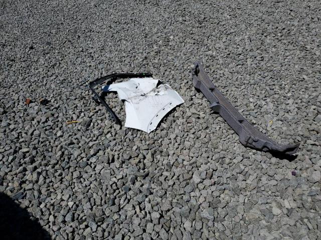 2T3P1RFV5NC283650 - 2022 TOYOTA RAV4 XLE WHITE photo 13