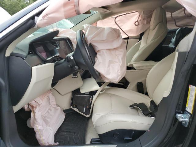 5YJSA1E28JF266827 - 2018 TESLA MODEL S Սև լուսանկար 7