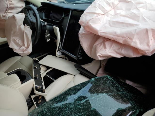 5YJSA1E28JF266827 - 2018 TESLA MODEL S Սև լուսանկար 8