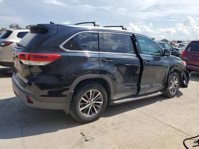 5TDKZRFH2KS551787 - 2019 TOYOTA HIGHLANDER SE 黑色 照片 3