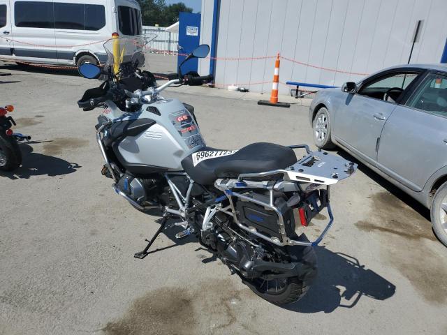 WB10M1303M6D83425 - 2021 BMW R 1250 GS ADVENTURE BLACK photo 3