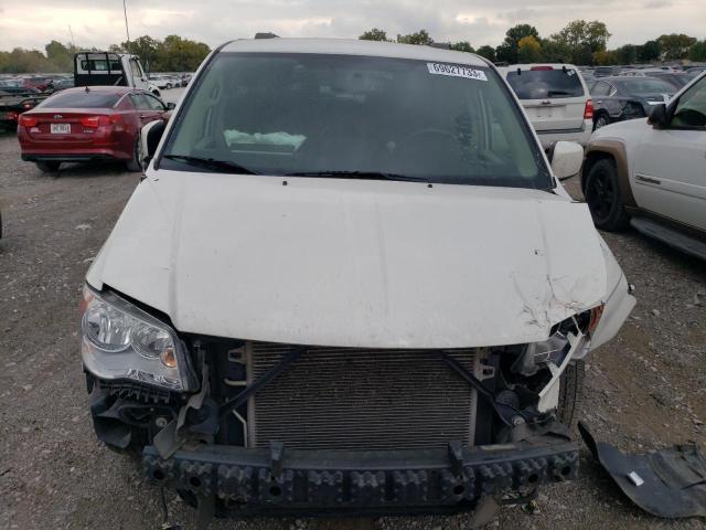 2C4RC1BG0DR588752 - 2013 CHRYSLER TOWN & COU TOURING 白色 照片 5