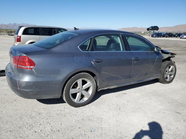 1VWBP7A38DC111743 - 2013 VOLKSWAGEN PASSAT SE GRAY photo 3