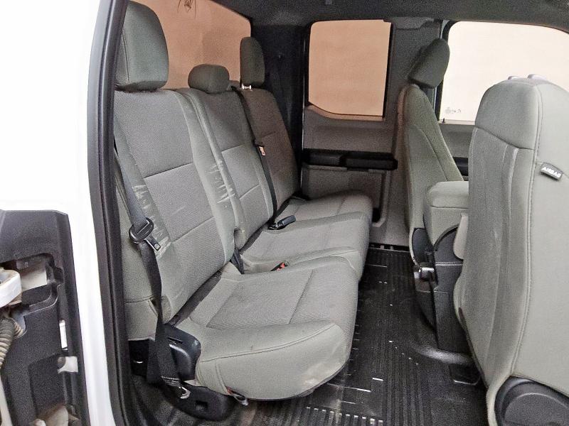 1FT7X2B63MEC09295 - 2021 FORD F250 SUPER DUTY WHITE photo 10