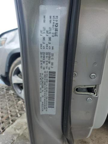 1C4PJLDB4KD233061 - 2019 JEEP CHEROKEE LIMITED SILVER photo 13