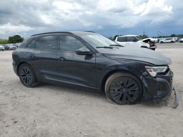 WA16AAGE3RB012475 - 2024 AUDI Q8 E-TRON PRESTIGE BLACK photo 4