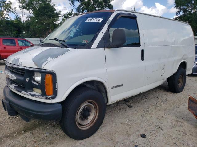 1GCHG35R911213869 - 2001 CHEVROLET EXPRESS G3 WHITE photo 1