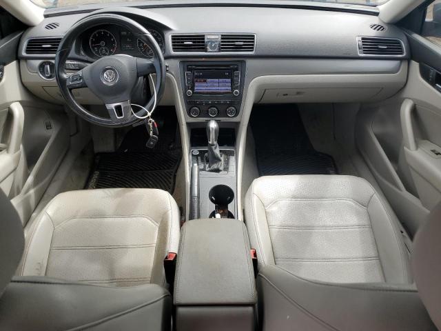 1VWAT7A3XFC083048 - 2015 VOLKSWAGEN PASSAT S GRAY photo 8