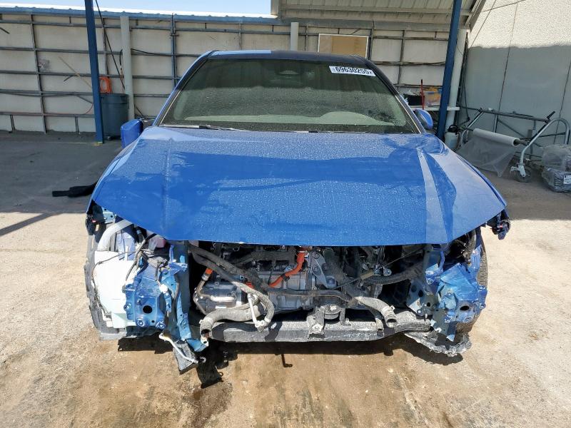 4T1DBADK3SU012714 - 2025 TOYOTA CAMRY XSE 蓝色 照片 5