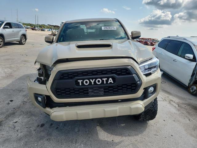 3TMCZ5AN3JM167591 - 2018 TOYOTA TACOMA DOUBLE CAB თაფლისფერი ფოტო 5