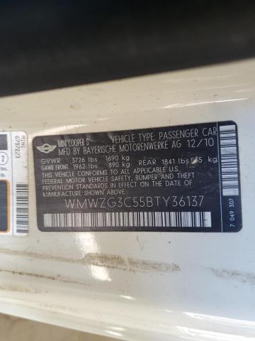 WMWZG3C55BTY36137 - 2011 MINI COOPER S CLUBMAN WHITE photo 12