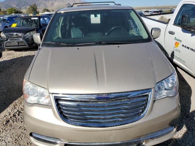 2C4RC1BG6ER158726 - 2014 CHRYSLER TOWN & COU TOURING GOLD photo 5