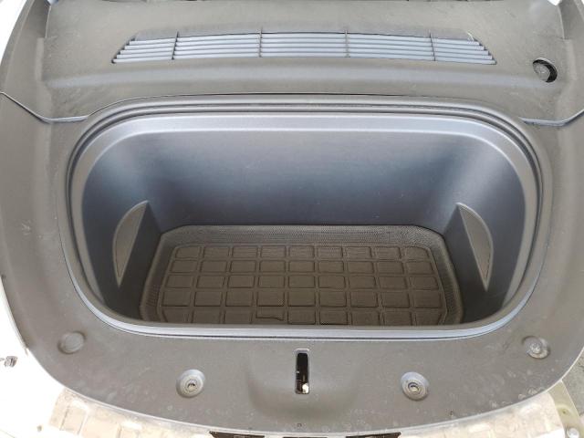 7SAYGDEF7PF711423 - 2023 TESLA MODEL Y 白色 照片 11