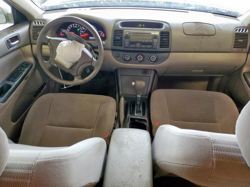 4T1BE32K65U385750 - 2005 TOYOTA CAMRY LE TAN photo 8